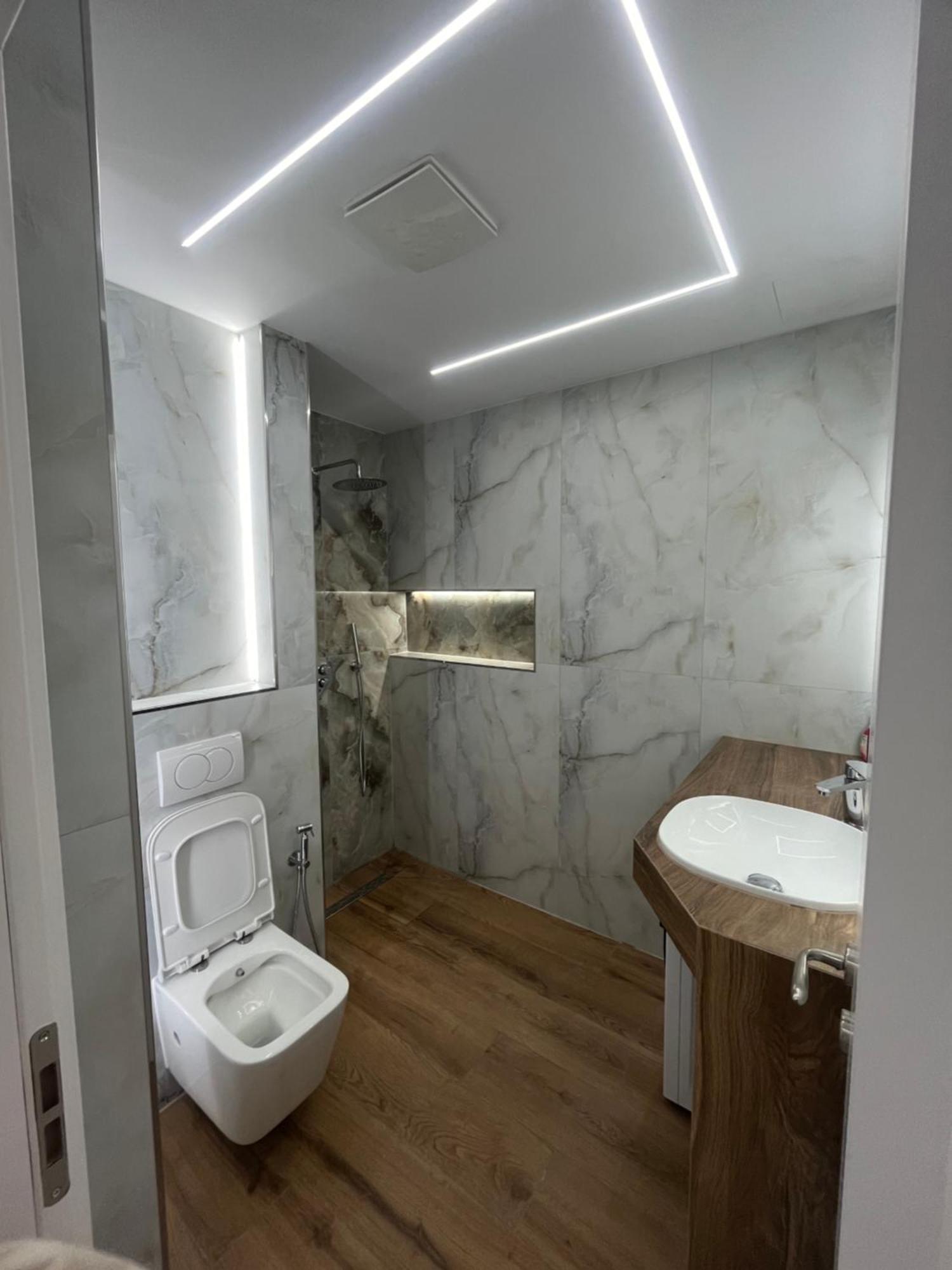 The Blue Pearl Apartment 2 Durres Ngoại thất bức ảnh