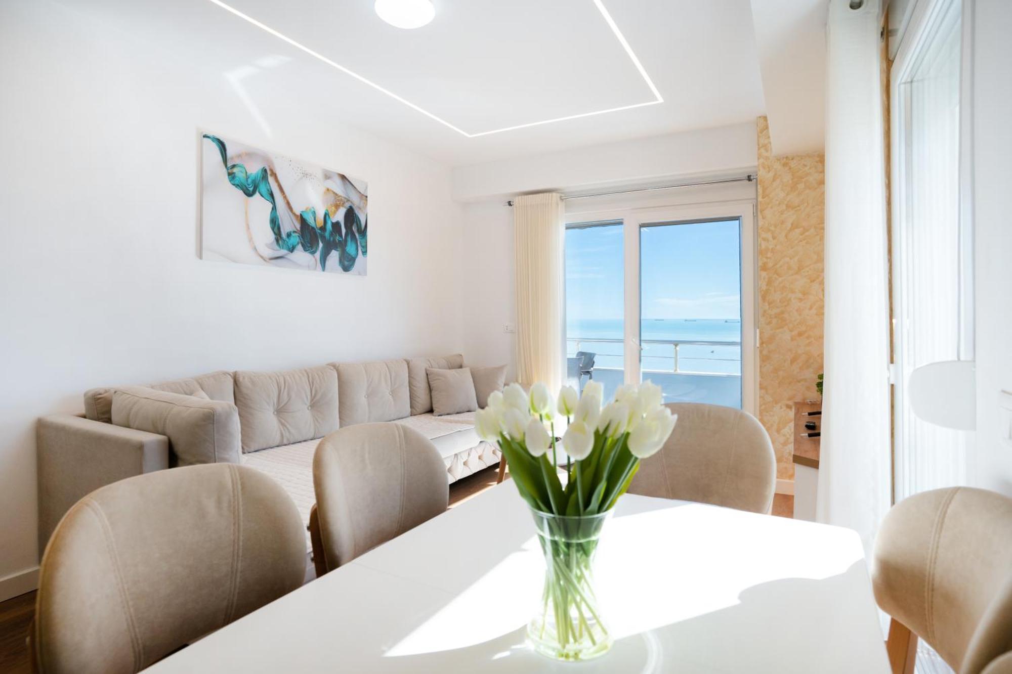 The Blue Pearl Apartment 2 Durres Ngoại thất bức ảnh