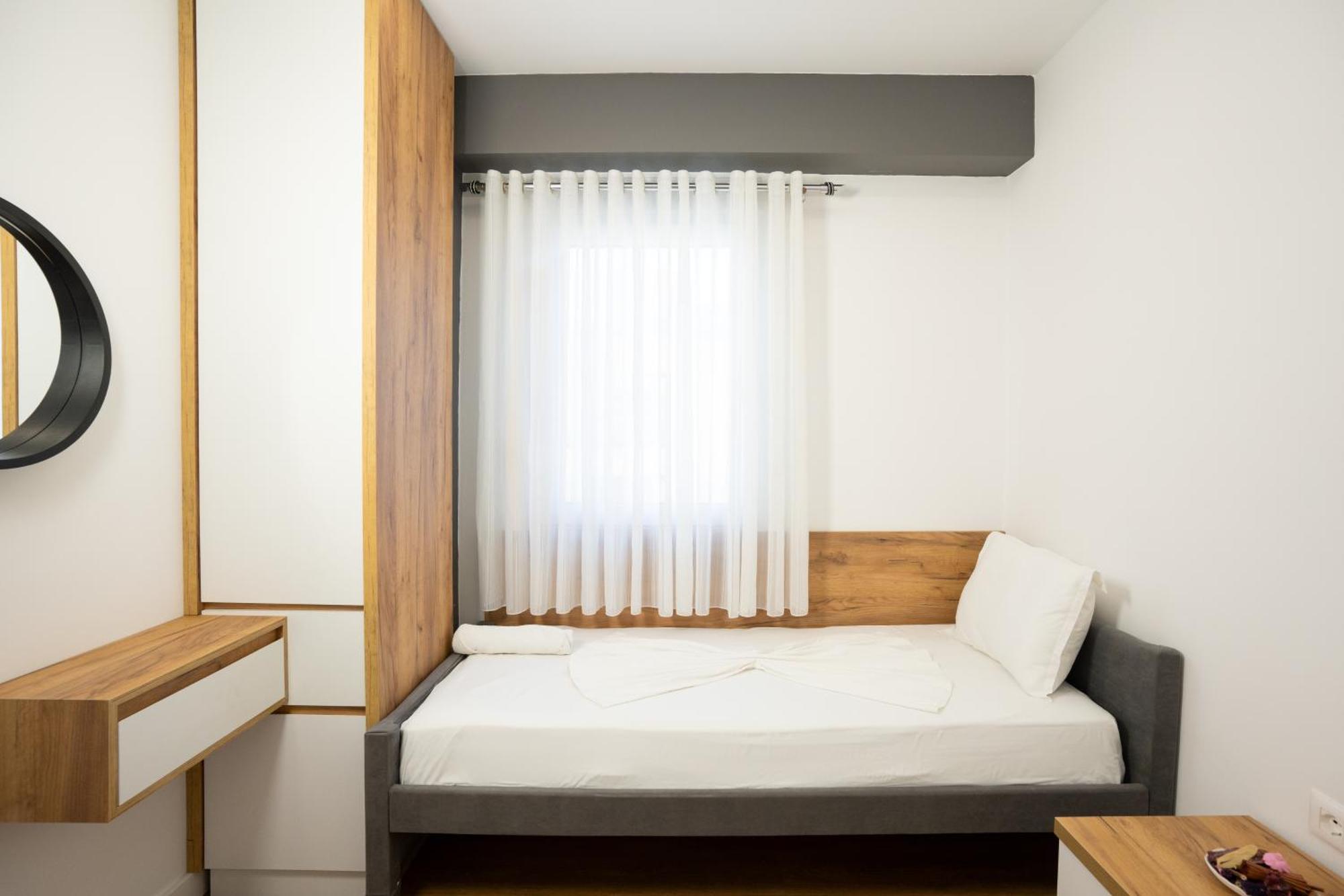 The Blue Pearl Apartment 2 Durres Ngoại thất bức ảnh