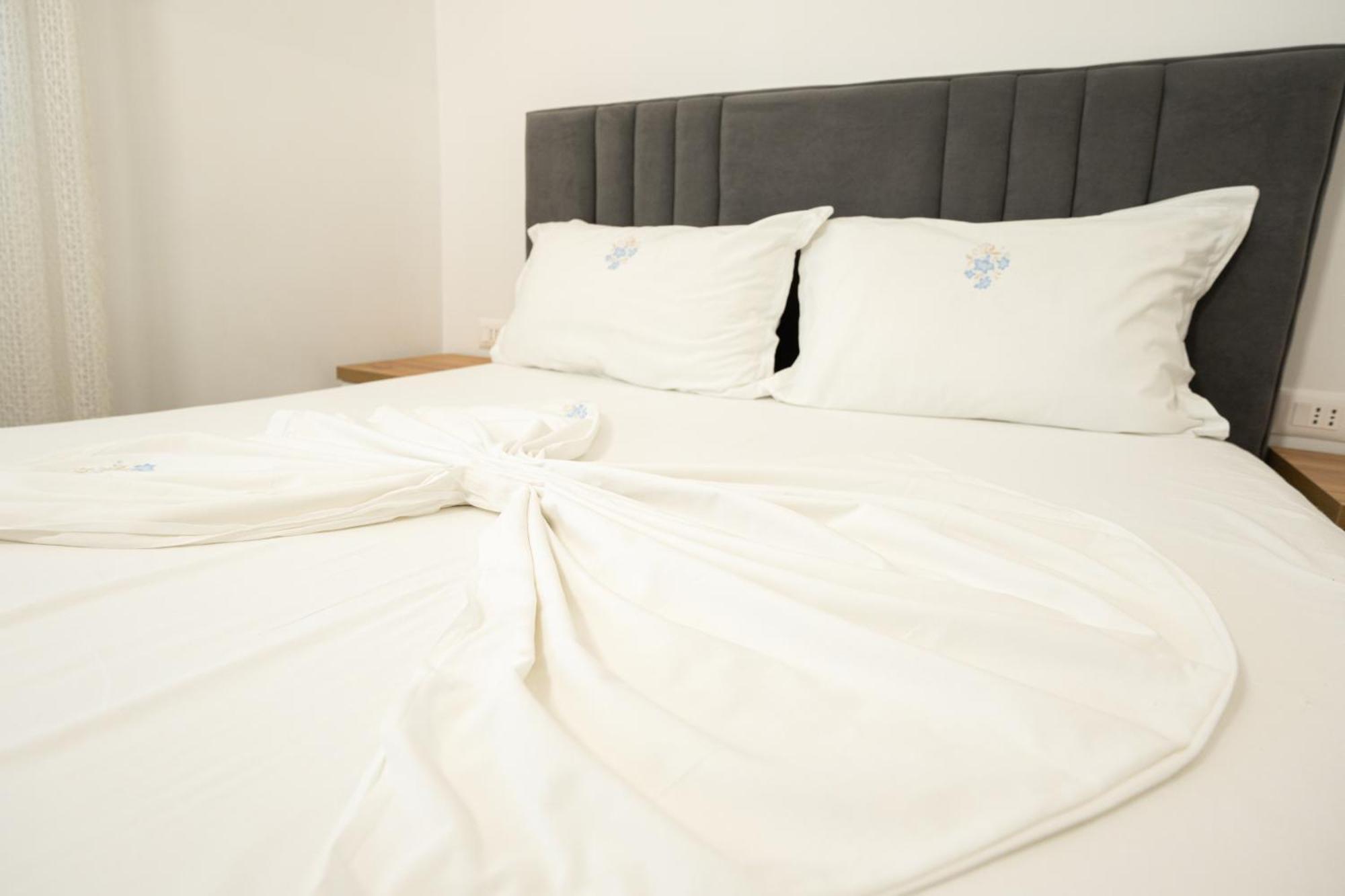 The Blue Pearl Apartment 2 Durres Ngoại thất bức ảnh