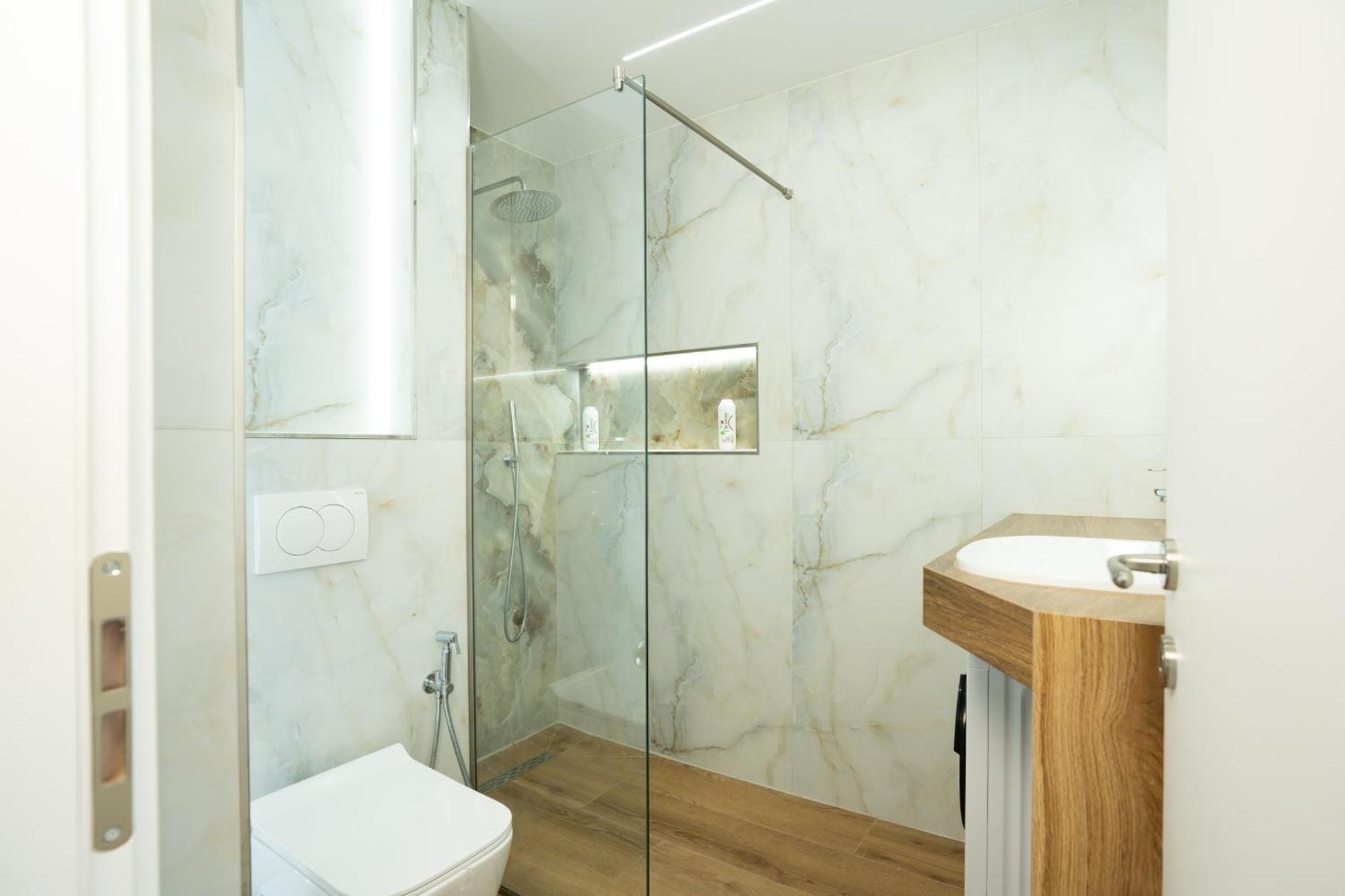 The Blue Pearl Apartment 2 Durres Ngoại thất bức ảnh
