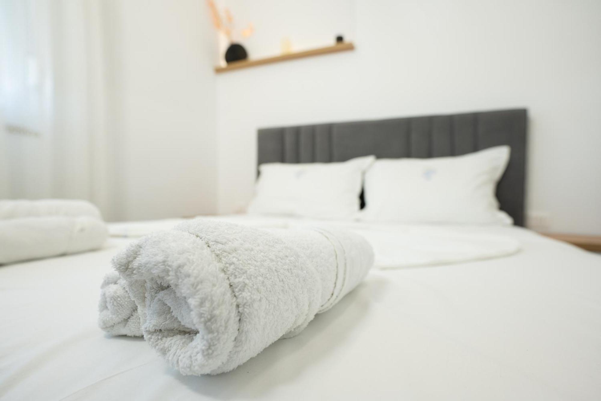The Blue Pearl Apartment 2 Durres Ngoại thất bức ảnh